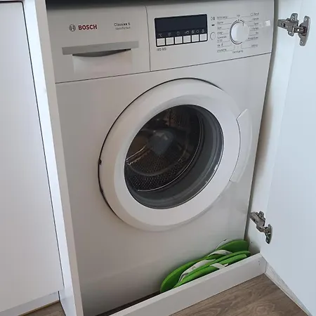 Tora Malunu Vilose Palanga